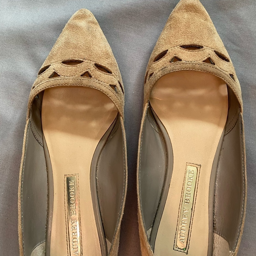 Audrey Brooke Flats Size 6 - Picture 1 of 4